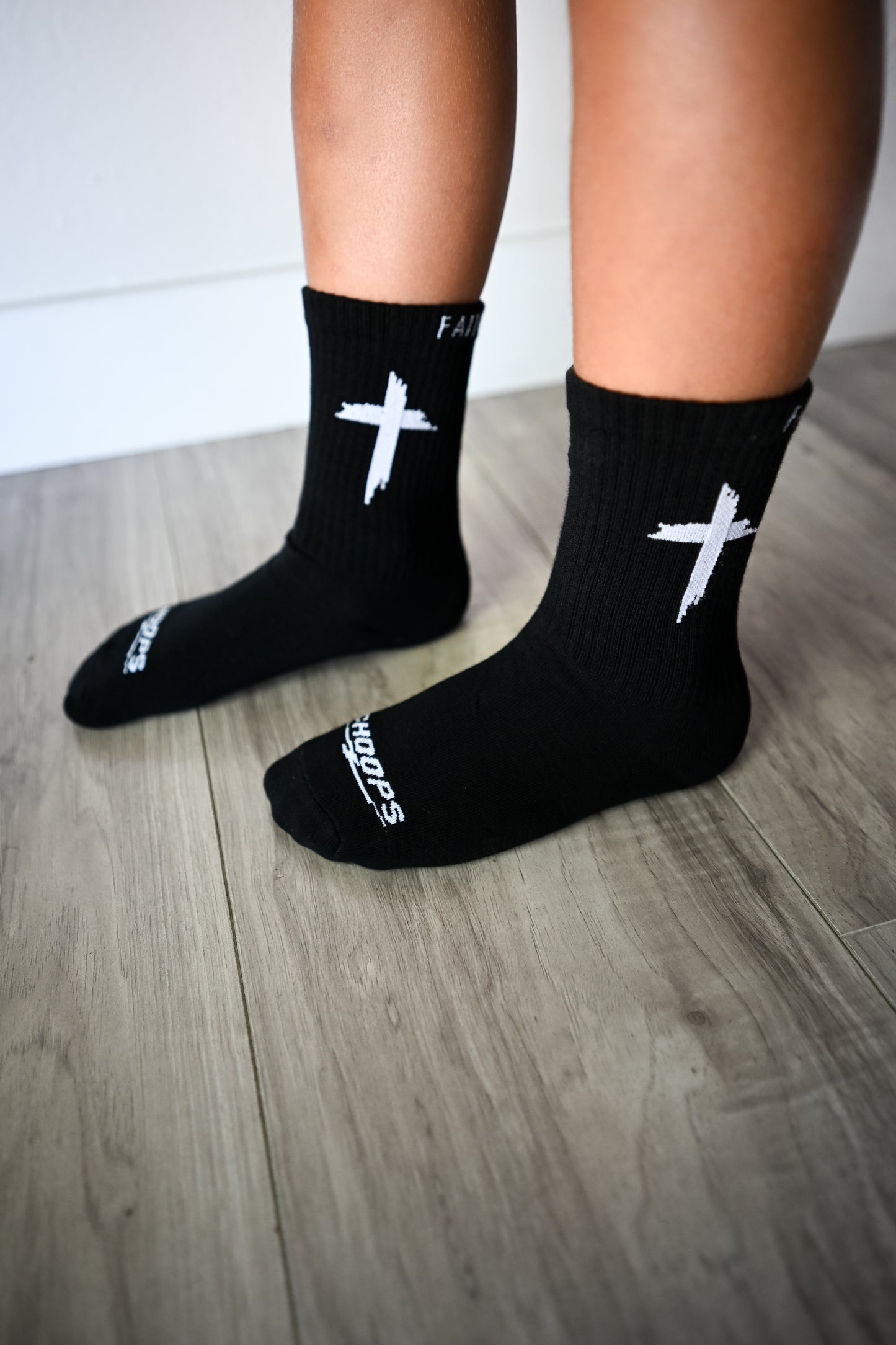 Faith Leads Socks