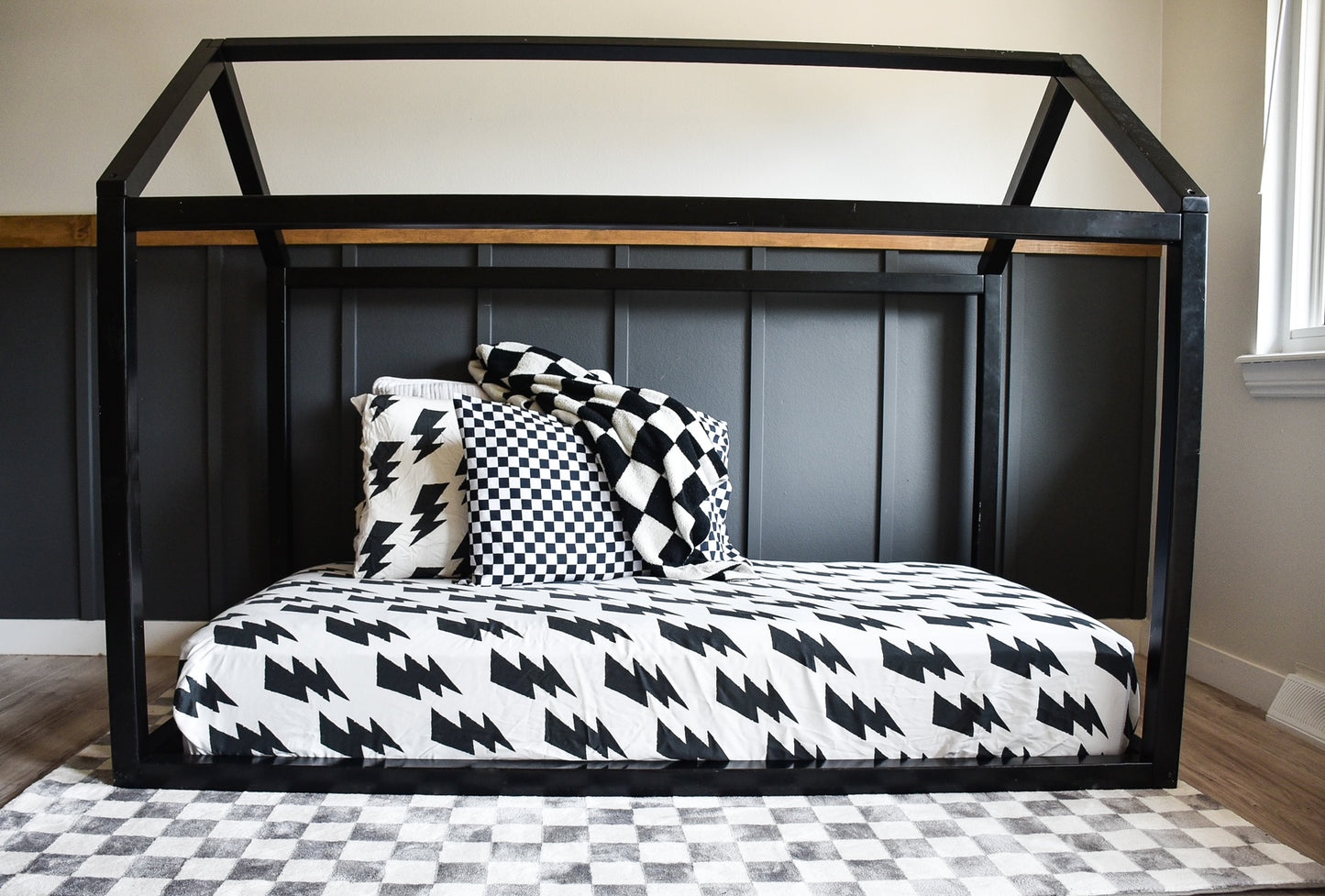 Soft as Sheet Lightning Bolt Set